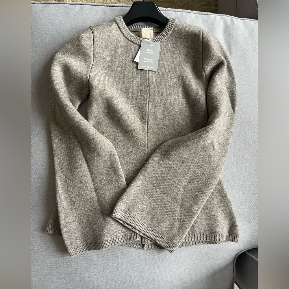 Women’s Gray Wool-Blend Crewneck Sweater